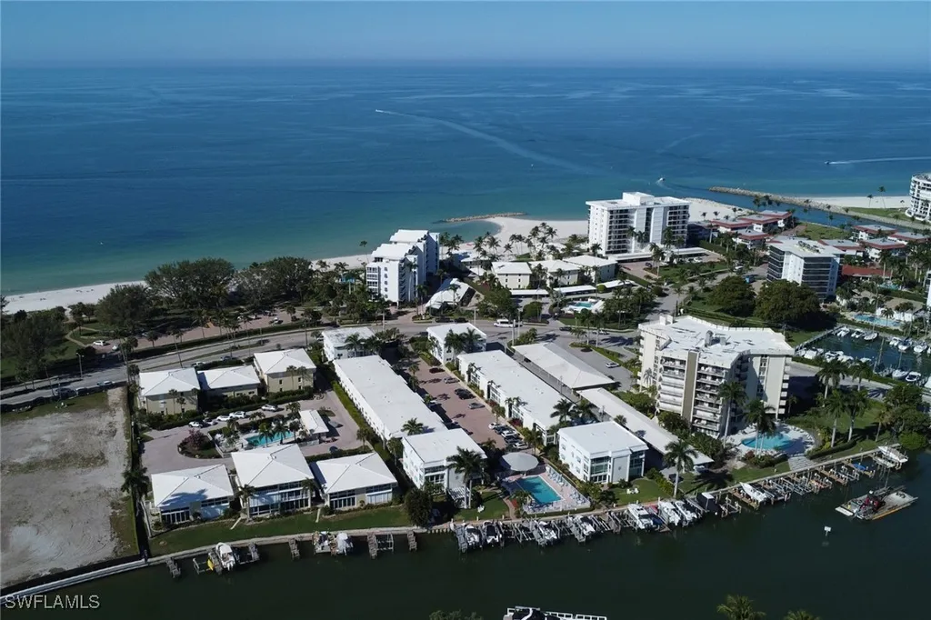 2100 Gulf Shore Boulevard N Naples FL 34102