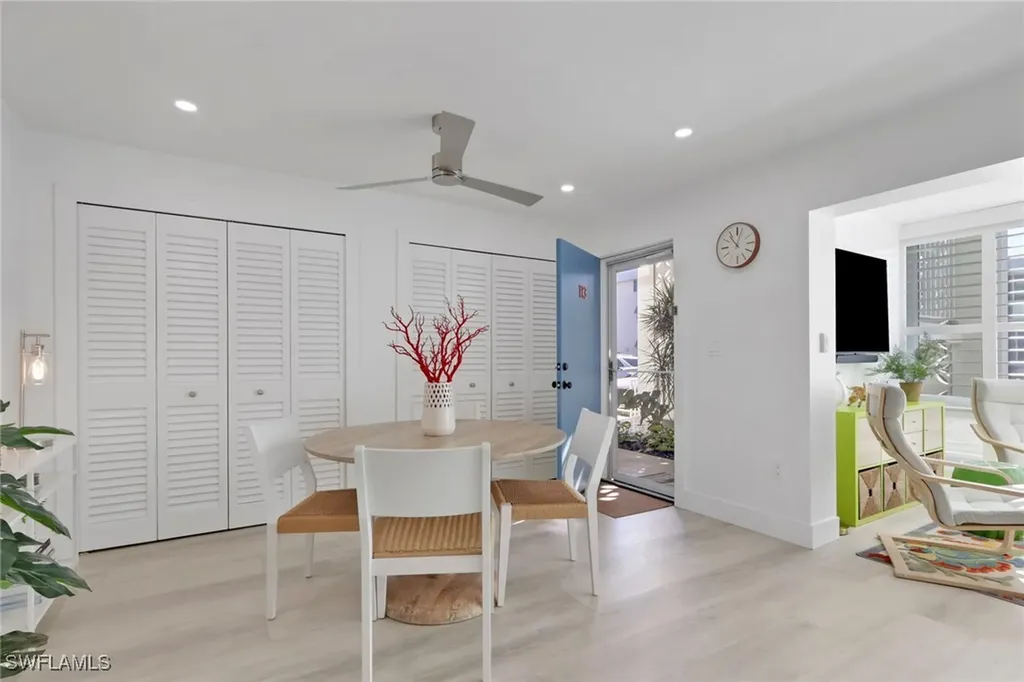 2100 Gulf Shore Boulevard N Naples FL 34102