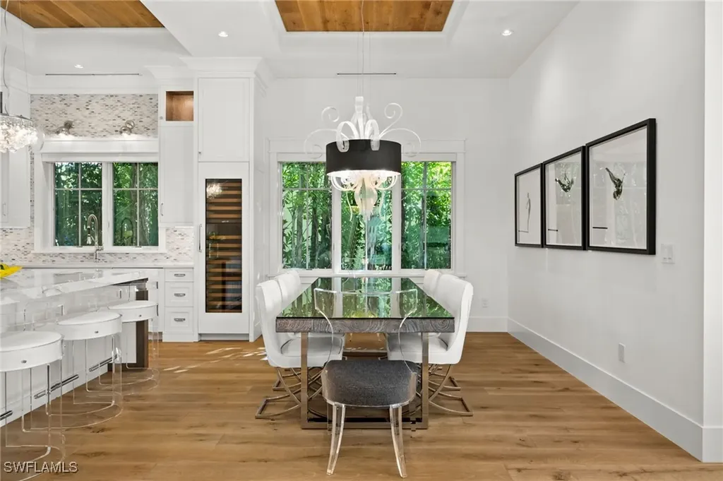 770 Park Street Naples FL 34102