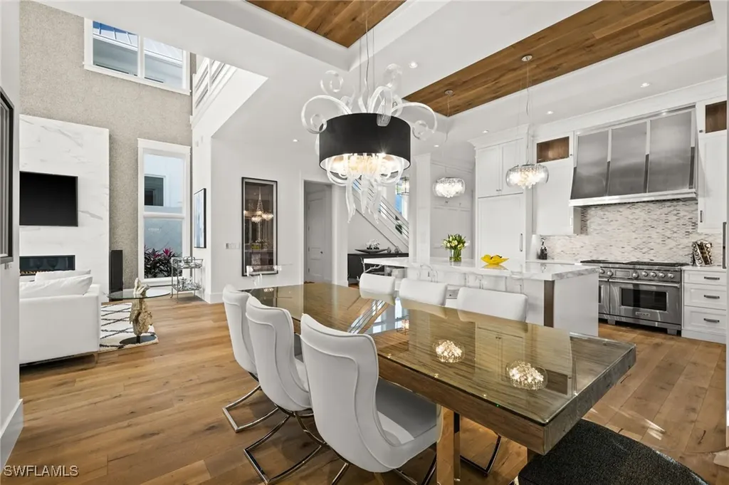 770 Park Street Naples FL 34102