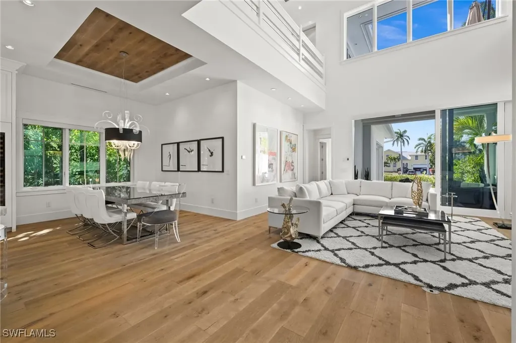 770 Park Street Naples FL 34102