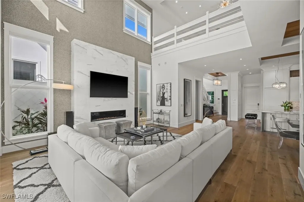 770 Park Street Naples FL 34102