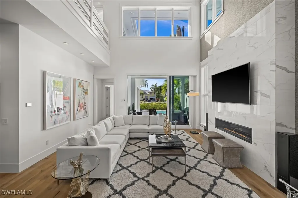 770 Park Street Naples FL 34102
