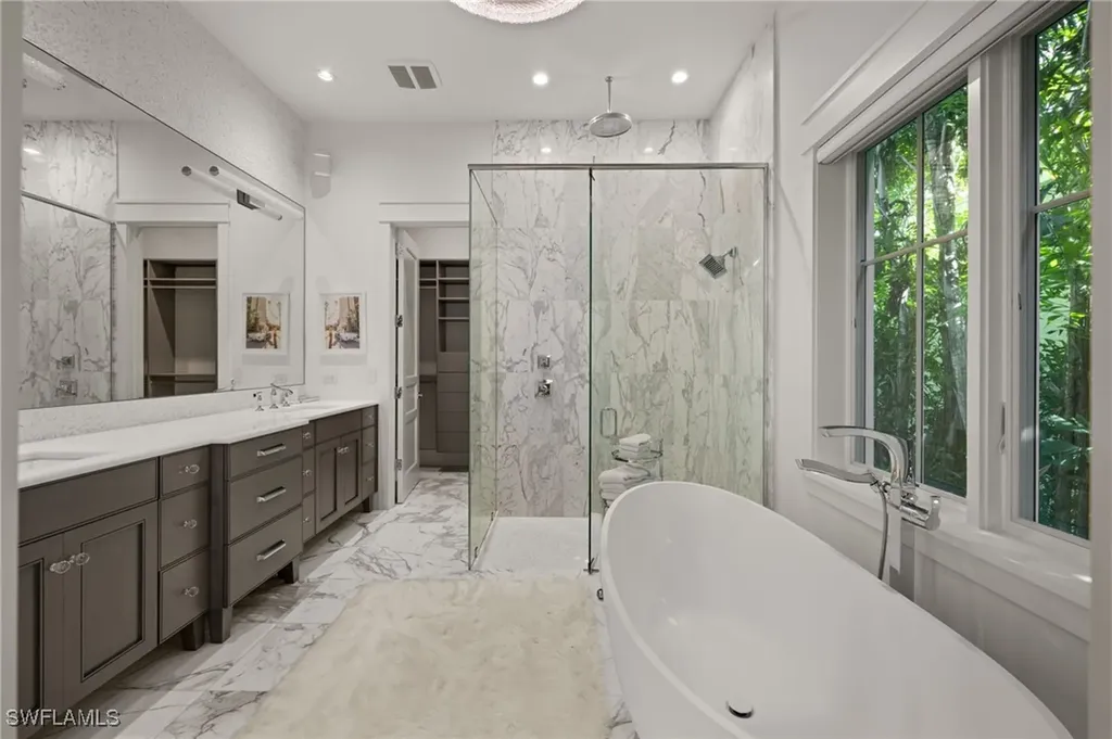 770 Park Street Naples FL 34102