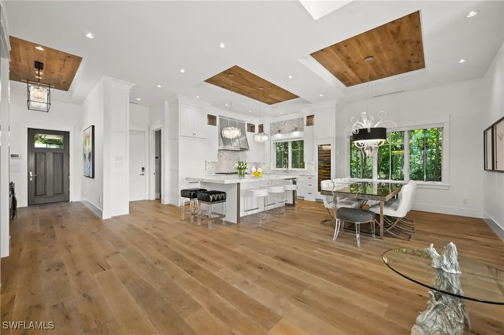 770 Park Street Naples FL 34102