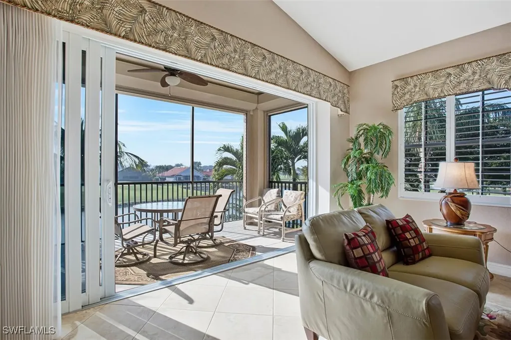 8657 Champions Point Naples FL 34113