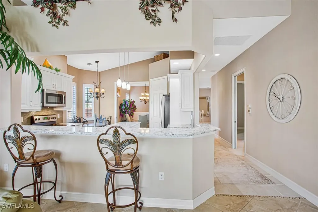 8657 Champions Point Naples FL 34113