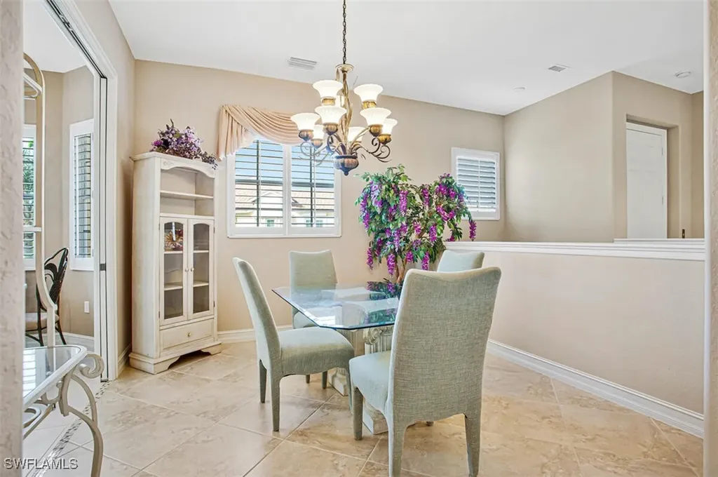 8657 Champions Point Naples FL 34113