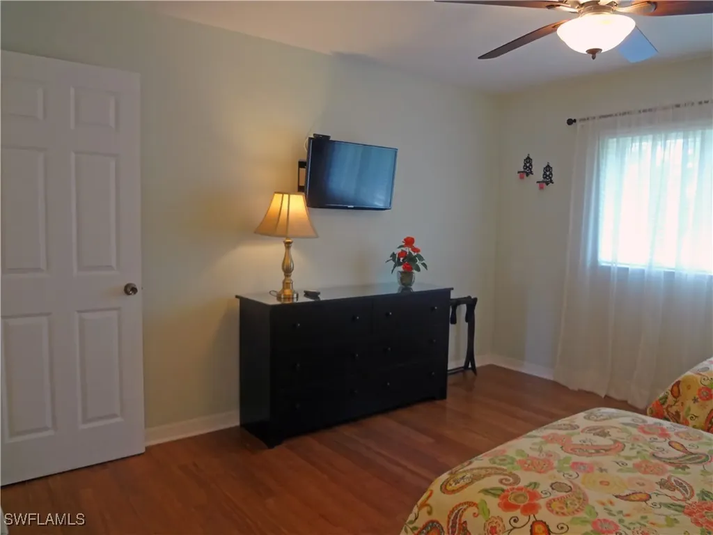 1860 Bald Eagle Drive Naples FL 34105