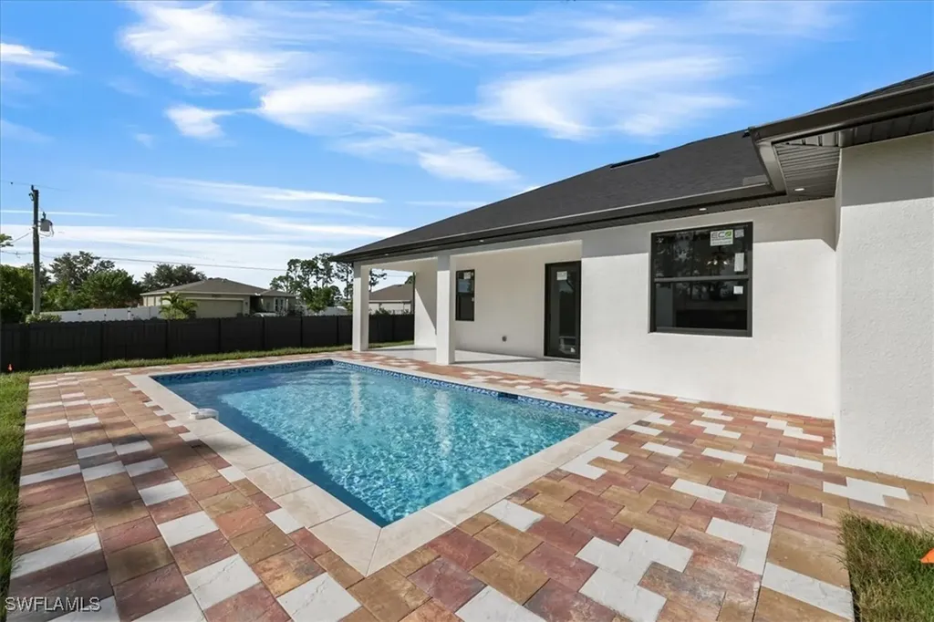2400 Conroy Avenue N Lehigh Acres FL 33971