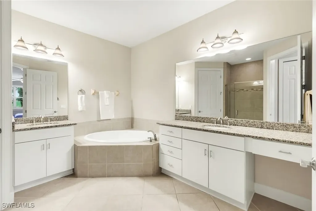 12045 Covent Garden Court Naples FL 34120