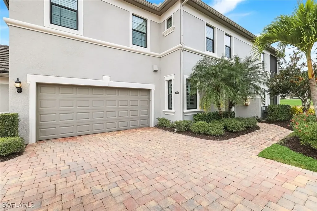 12045 Covent Garden Court Naples FL 34120