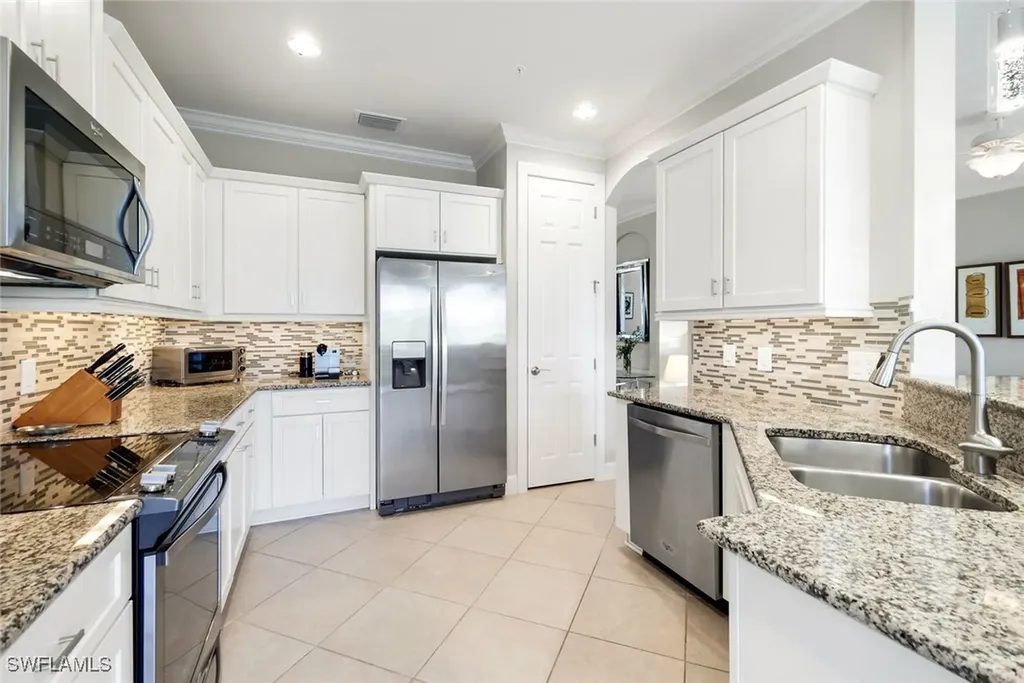 12045 Covent Garden Court Naples FL 34120