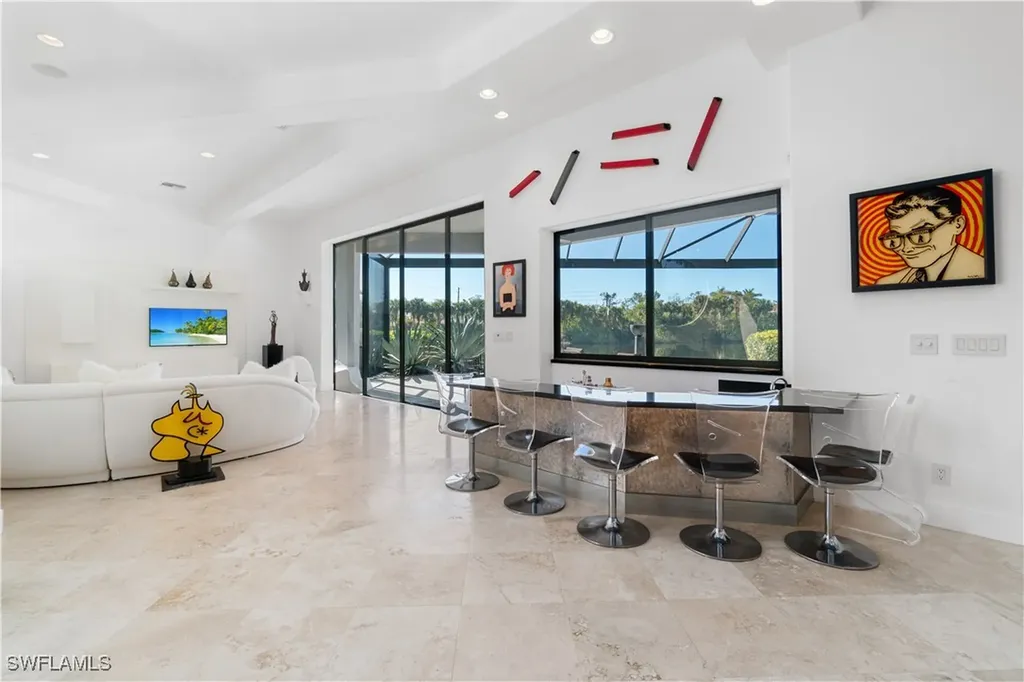 570 Portsmouth Court Naples FL 34110