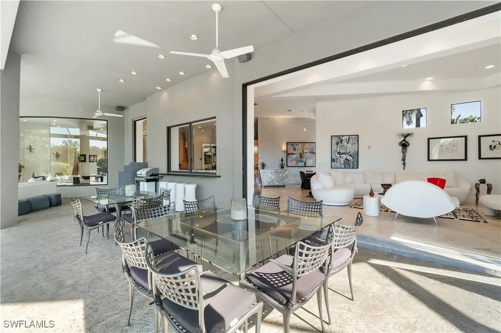 570 Portsmouth Court Naples FL 34110