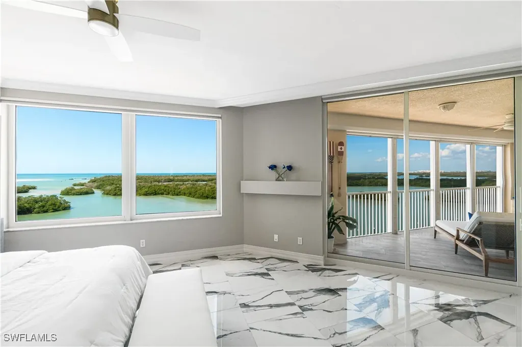 435 Dockside Drive Naples FL 34110