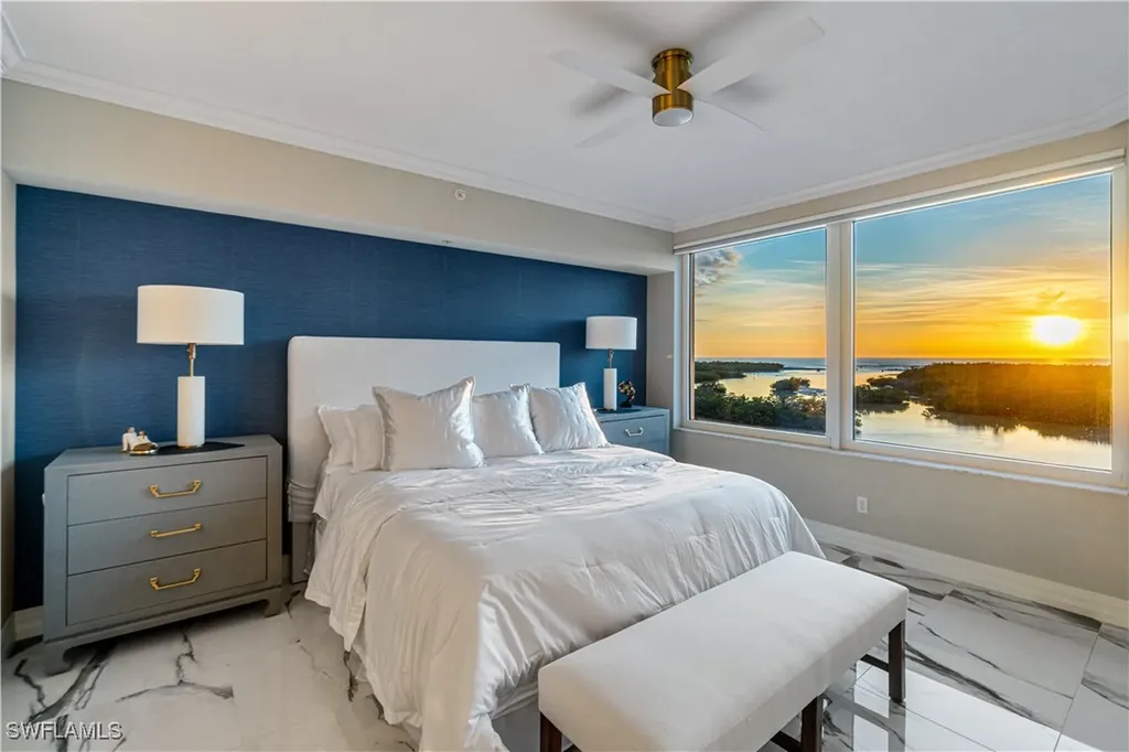 435 Dockside Drive Naples FL 34110