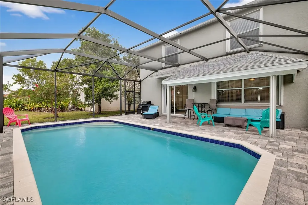 Estero FL, 21560 Brixham Run Loop