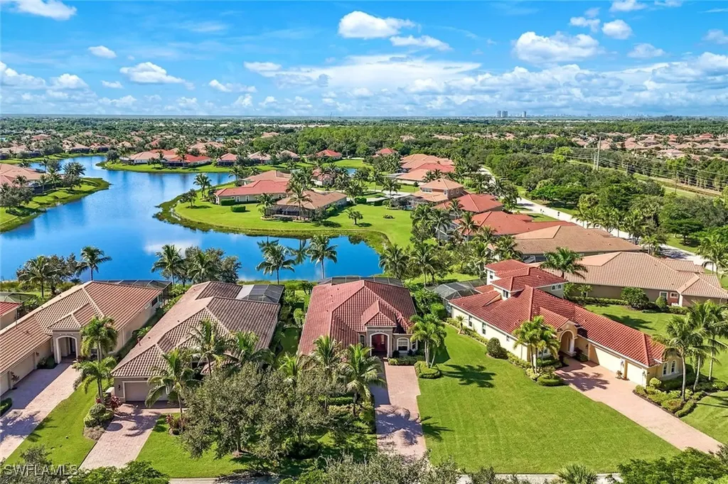 9333 Campanile Circle Naples FL 34114