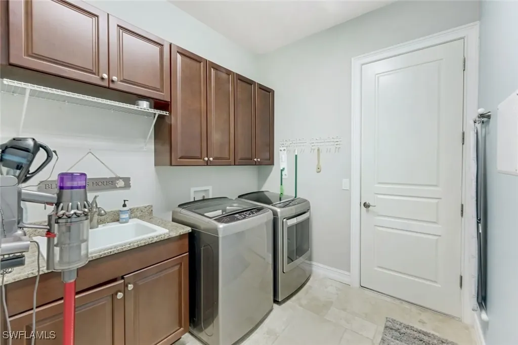 9333 Campanile Circle Naples FL 34114