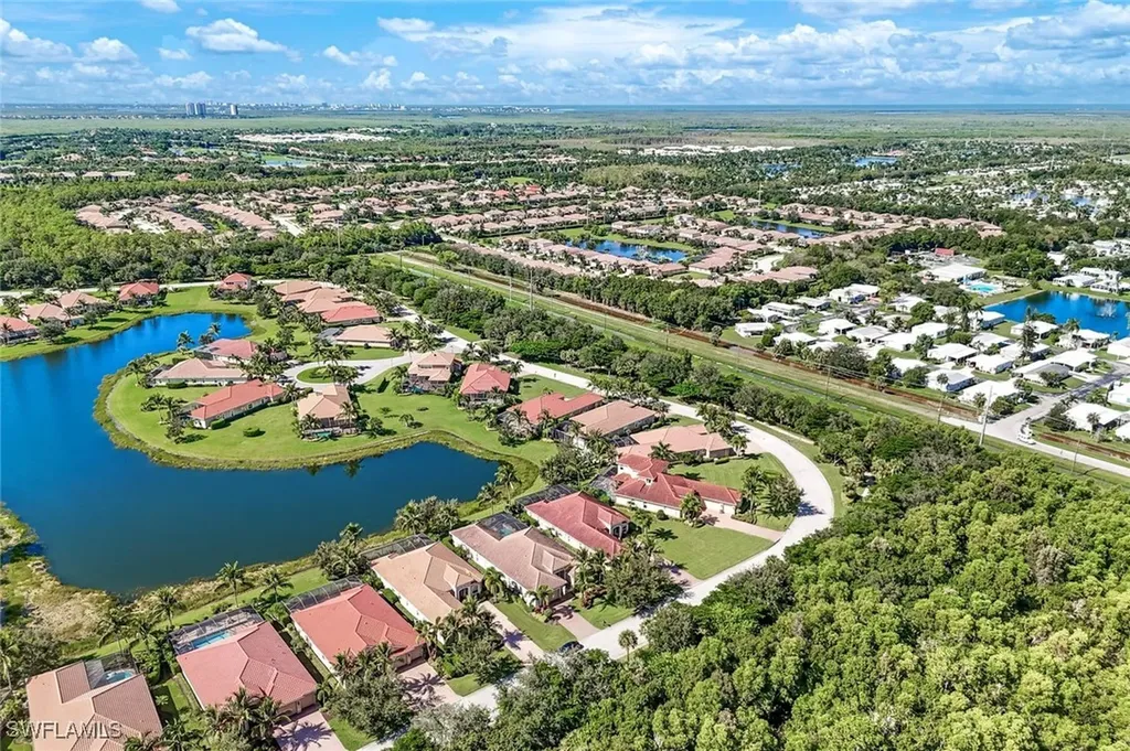 9333 Campanile Circle Naples FL 34114