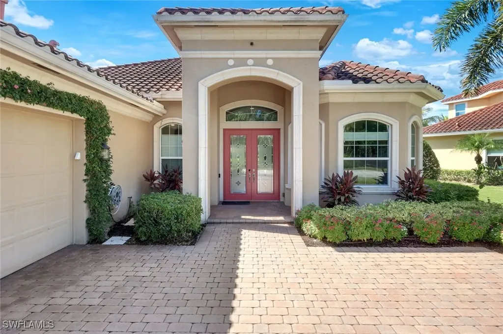 9333 Campanile Circle Naples FL 34114