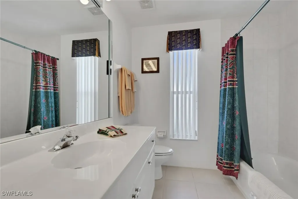 1450 Vintage Lane Naples FL 34104