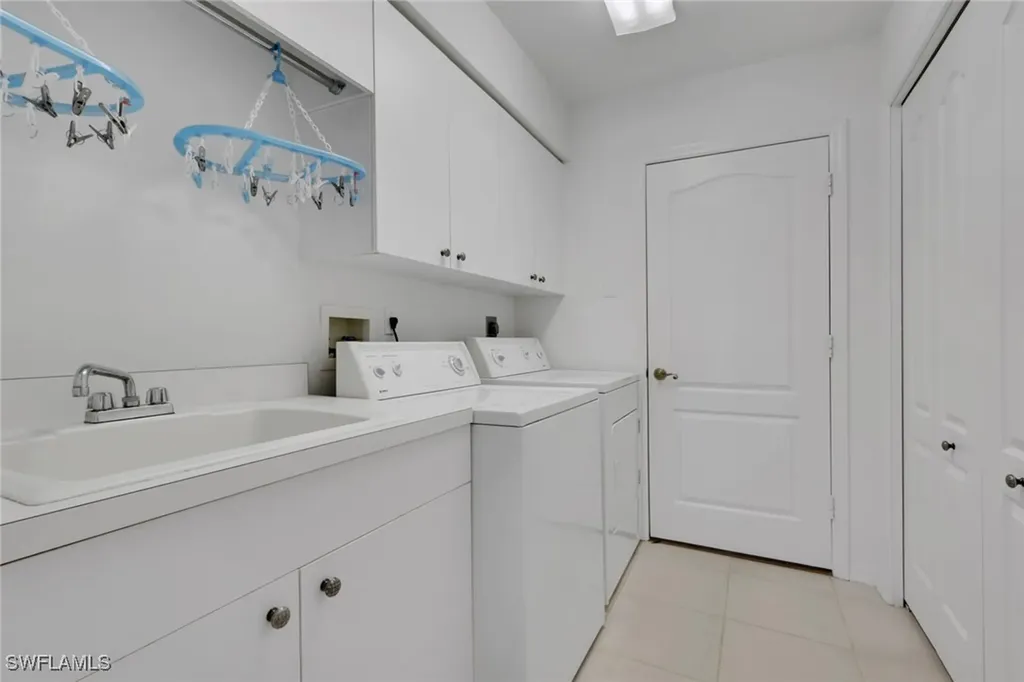 1450 Vintage Lane Naples FL 34104