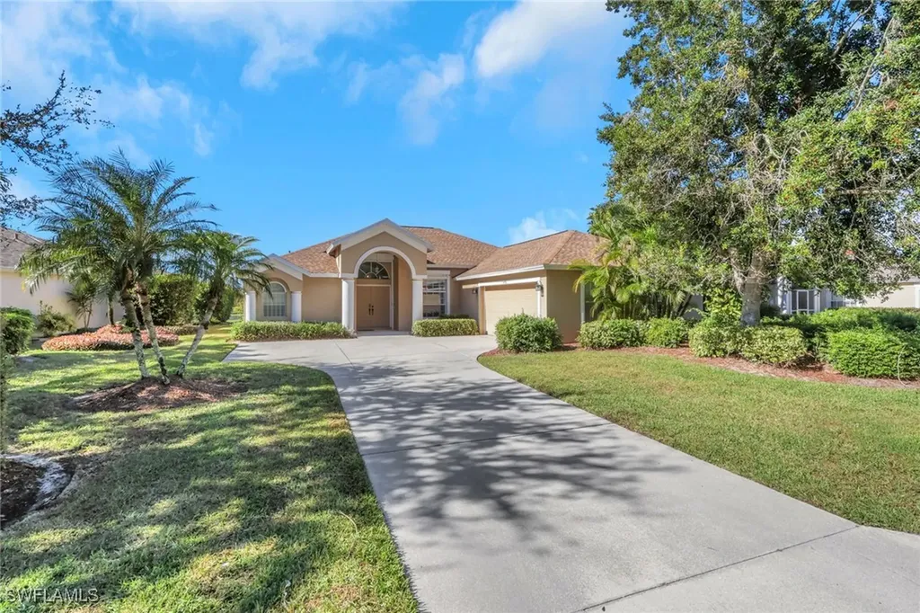 1450 Vintage Lane Naples FL 34104