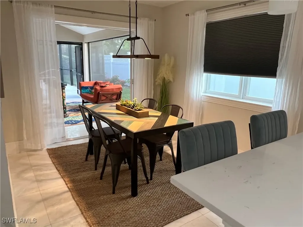 648 100th Avenue N Naples FL 34108