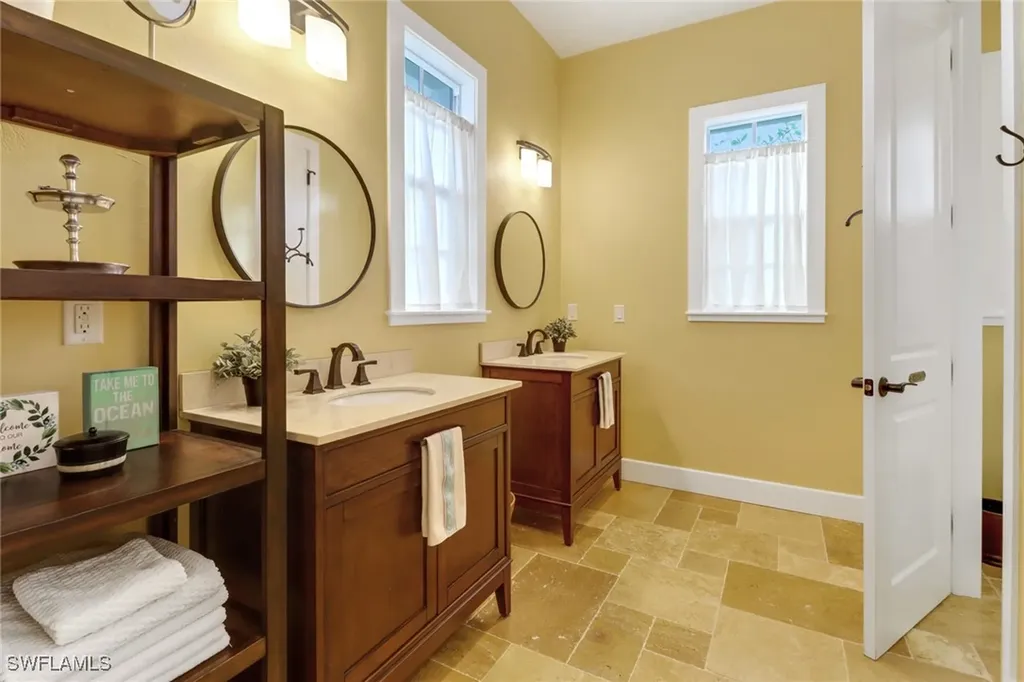 65 Mahogany Drive Naples FL 34108