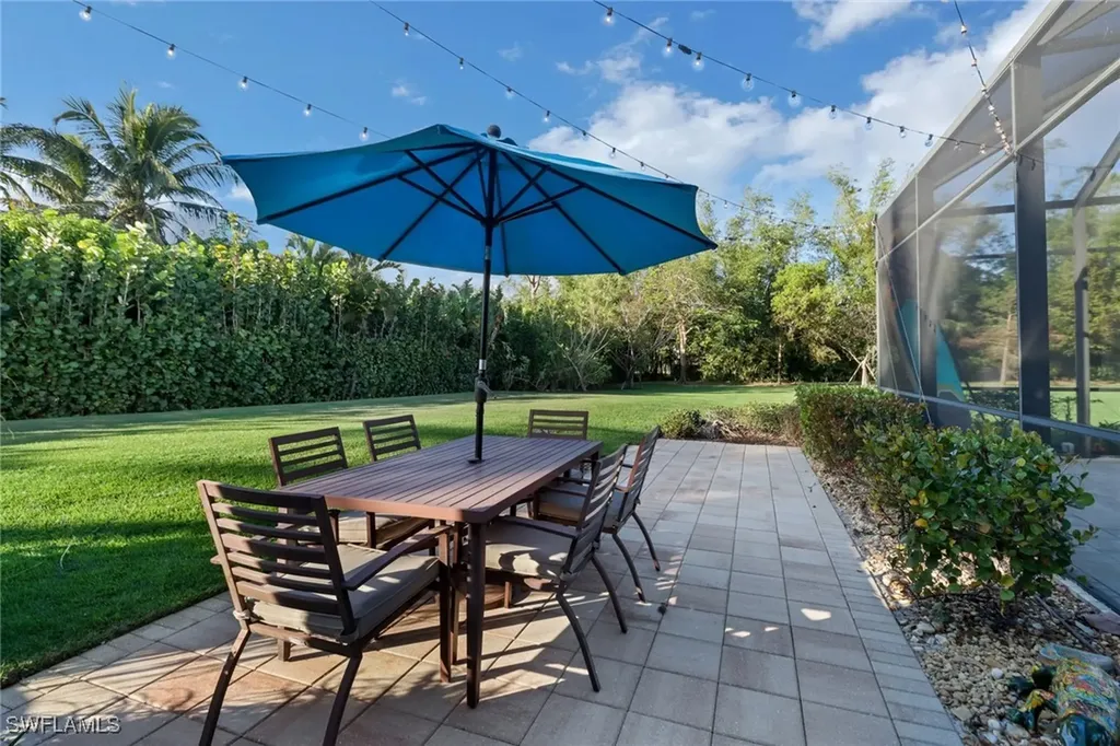 65 Mahogany Drive Naples FL 34108