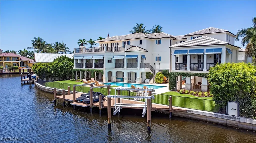 2001 4th Street S Naples FL 34102