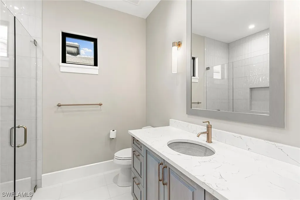 2036 Cambridge Park Drive Naples FL 34109