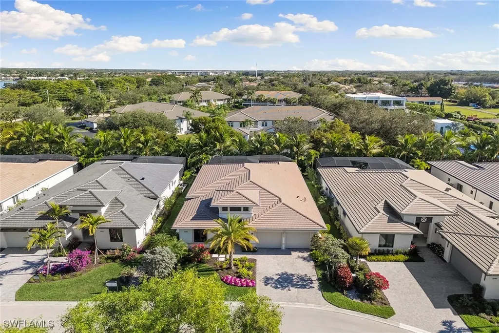 2036 Cambridge Park Drive Naples FL 34109