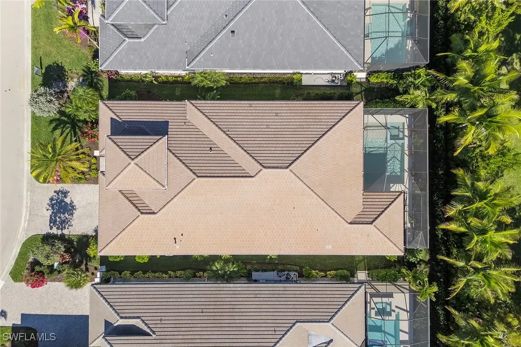2036 Cambridge Park Drive Naples FL 34109