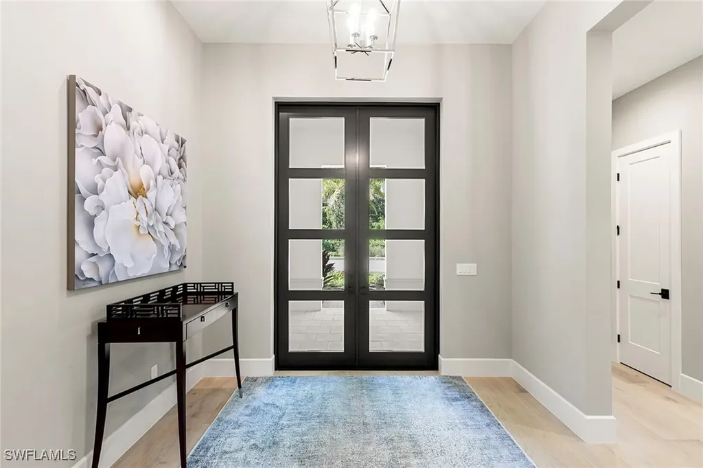 2036 Cambridge Park Drive Naples FL 34109