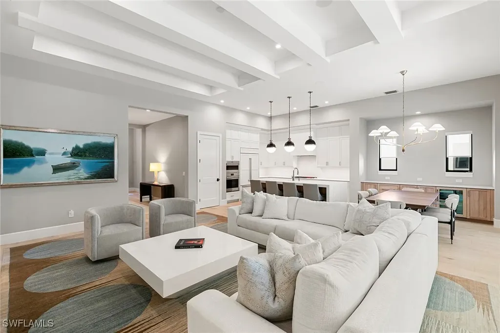 2036 Cambridge Park Drive Naples FL 34109
