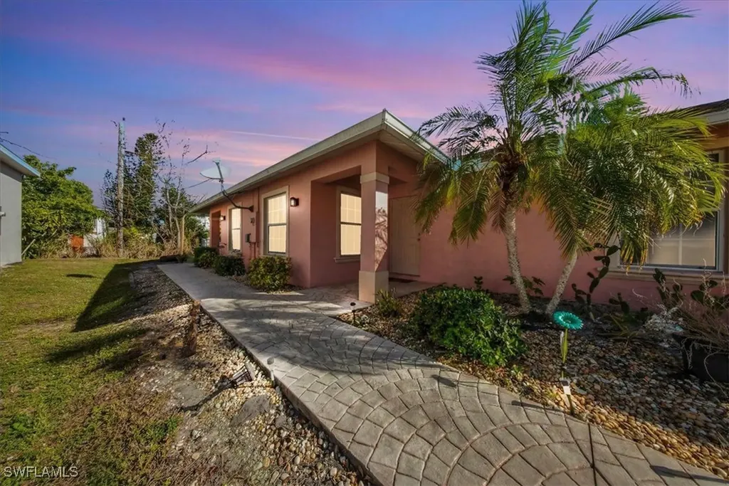 4438 Pine Lake Road Bonita Springs FL 34134