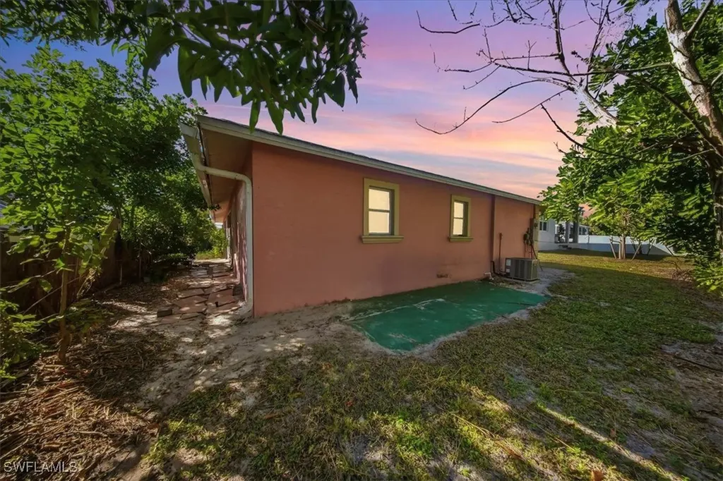 4438 Pine Lake Road Bonita Springs FL 34134