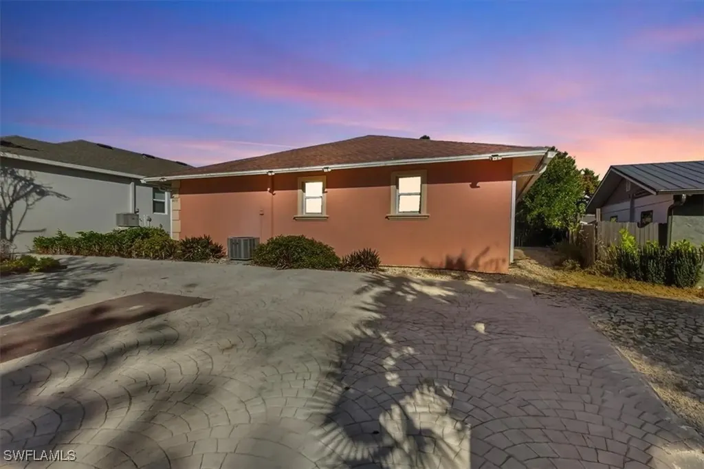 4438 Pine Lake Road Bonita Springs FL 34134