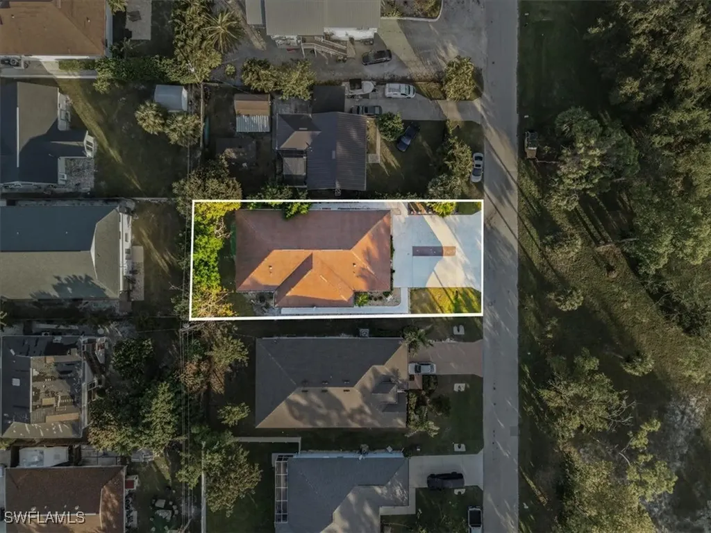 4438 Pine Lake Road Bonita Springs FL 34134
