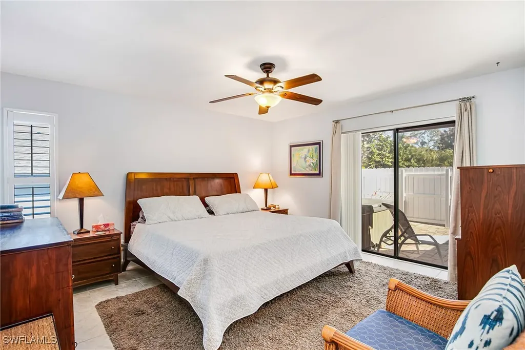 27284 Barbarosa Street Bonita Springs FL 34135