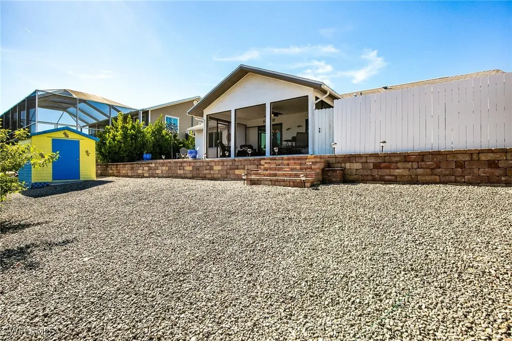 27284 Barbarosa Street Bonita Springs FL 34135