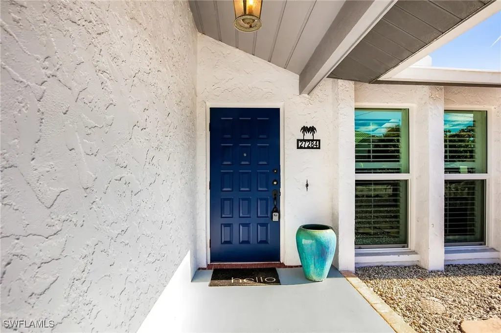 27284 Barbarosa Street Bonita Springs FL 34135