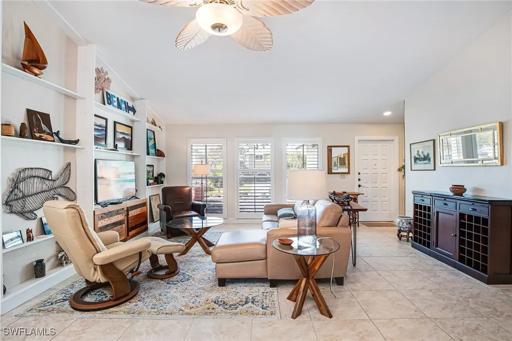 27284 Barbarosa Street Bonita Springs FL 34135