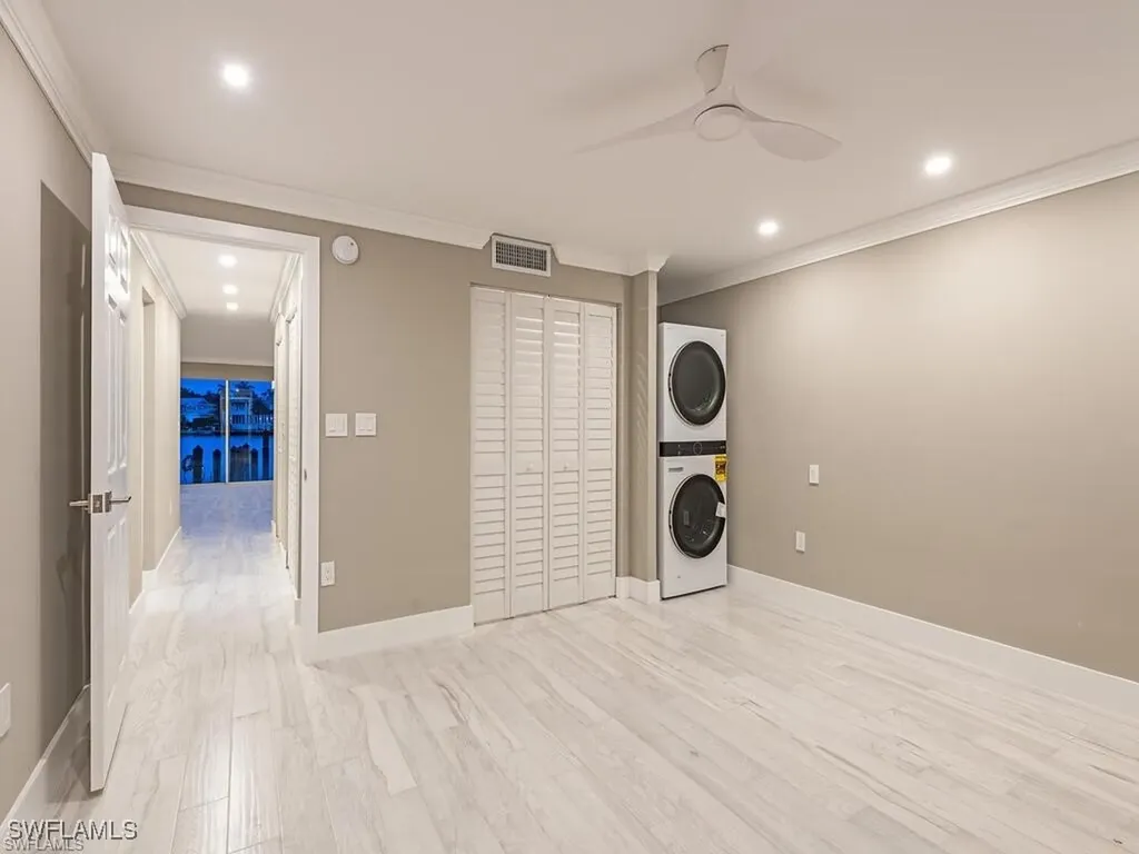 2500 Gulf Shore Boulevard N Naples FL 34103