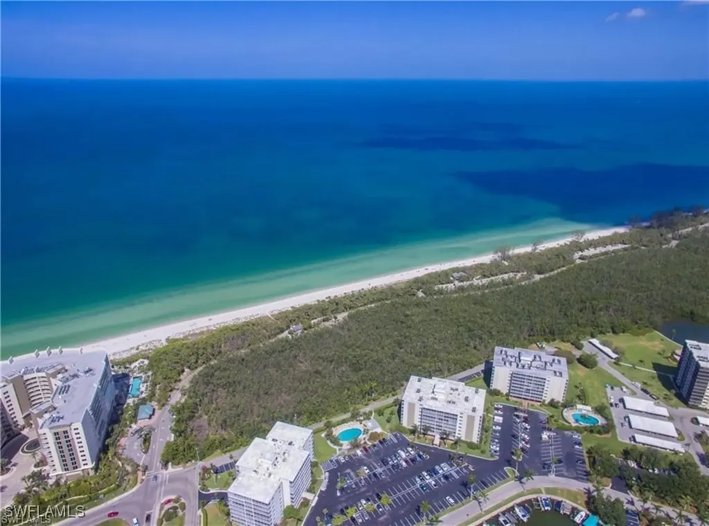 3 Bluebill Avenue Naples FL 34108