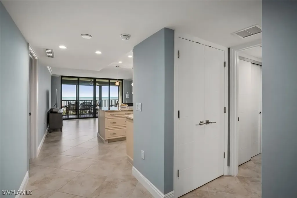 10851 Gulf Shore Drive Naples FL 34108