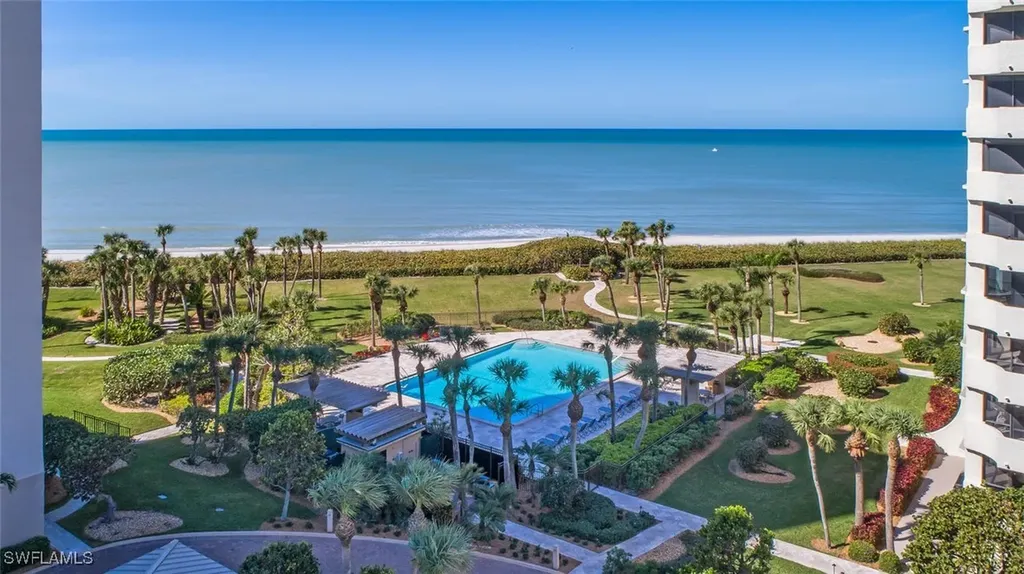 10851 Gulf Shore Drive Naples FL 34108
